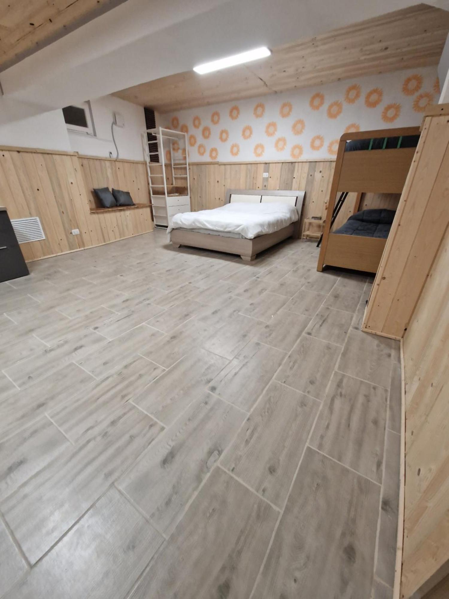 Underground Home Vicino Metropolitana Comasina Cormano Εξωτερικό φωτογραφία