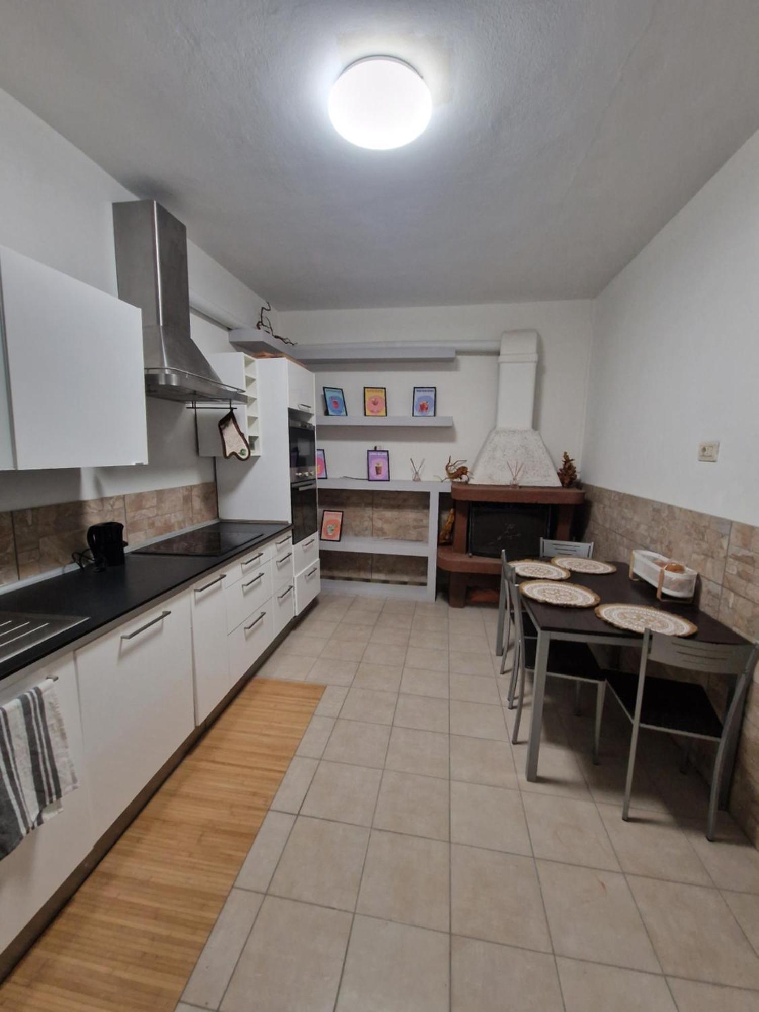 Underground Home Vicino Metropolitana Comasina Cormano Εξωτερικό φωτογραφία